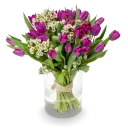 Kytice fialových  tulipánů